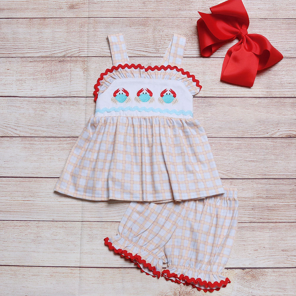 Girl's Bow Back Crab Print Ruffle Shorts Set